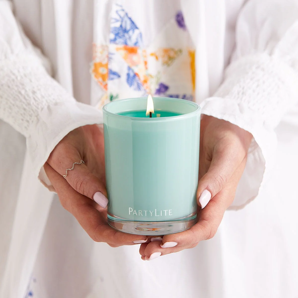 Honeydew Escential™ Jar Candle - Image 3