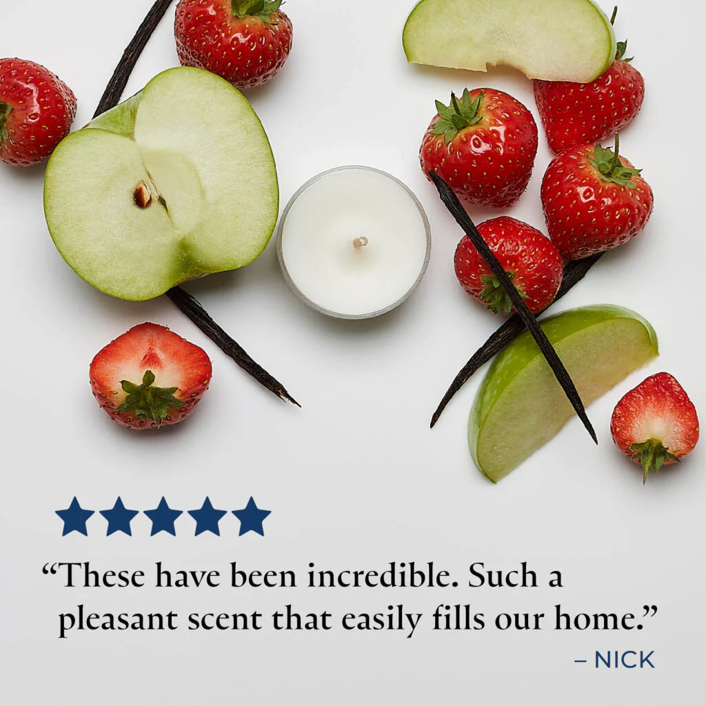 Iced Snowberries™ Universal Tealight® Candles - Image 7