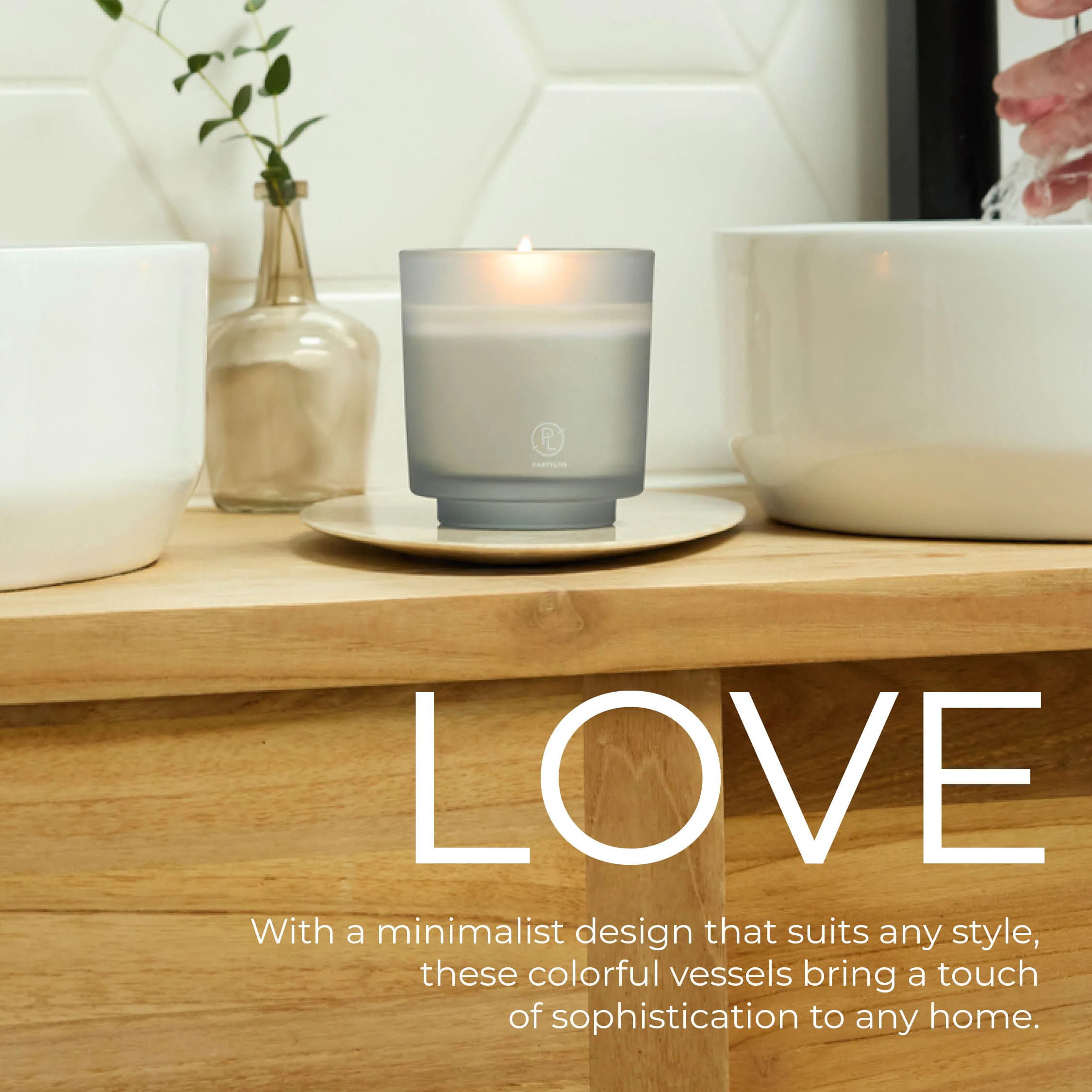 Refillable by PartyLite Iced Snowberries™ Jar Candle - Image 7